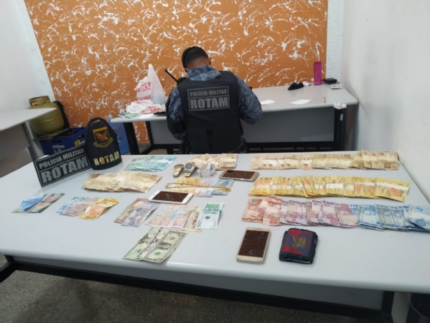 Rotam apreende mais de R$ 20 mil e prende colombianos suspeitos de agiotagem