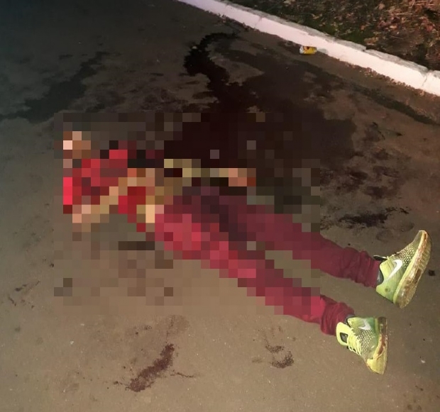 Homem  preso por matar primo com facada no peito durante festa