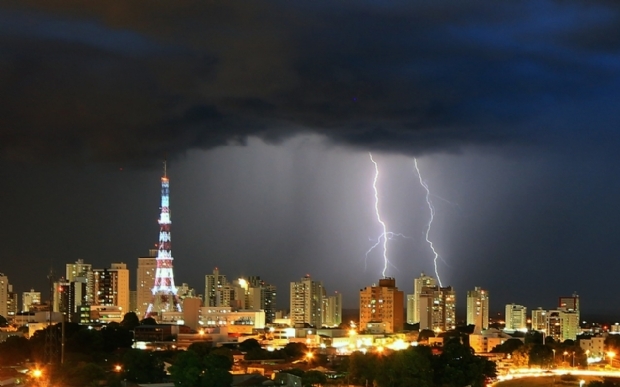 CPTEC emite alerta de tempestades e granizo em Cuiab e outras 81 cidades de Mato Grosso