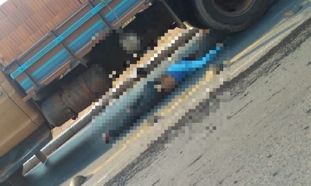 Motociclista morre aps coliso com caminho na avenida dos Trabalhadores em Cuiab;  fotos 