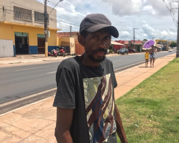 Pai de crianas mortas atropeladas cobra justia e moradores fazem protesto em avenida