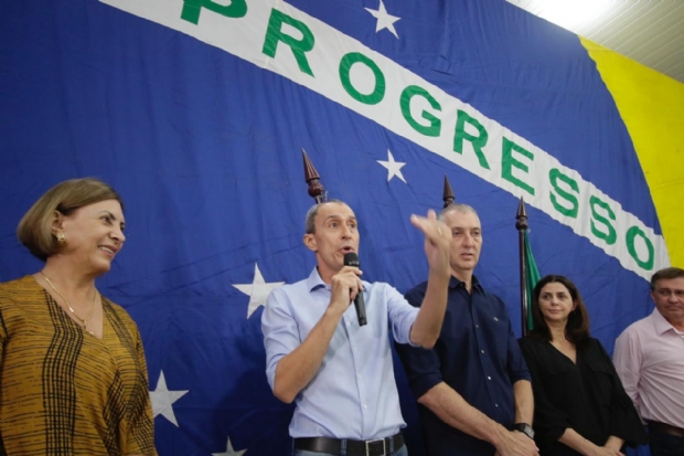 Com apoio de Pivetta, Miguel Vaz oficializa candidatura a prefeito em Lucas do Rio Verde