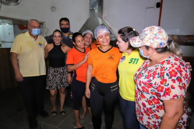 Coronel Fernanda e Roberto Frana levam 'Caminhada da Mudana' ao Tijucal