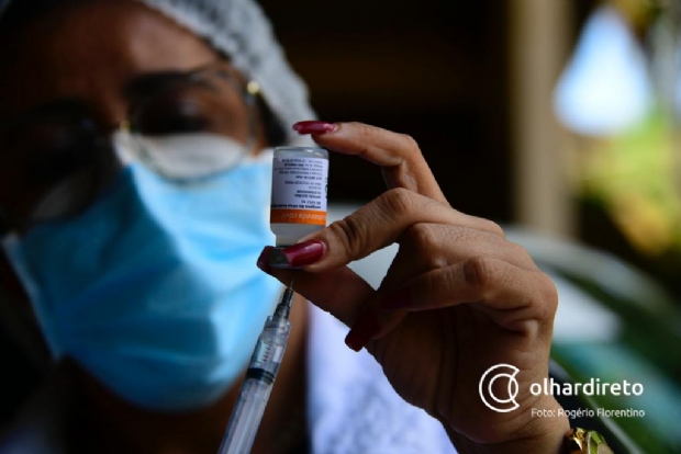Vacinao em Cuiab  normalizada aps incio de drive-thru e pacientes elogiam atendimento