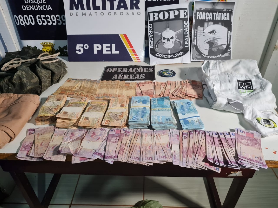 Após morte de mais dois assaltantes do 'Novo Cangaço', policiais encontram R$ 45 mil escondidos em mata