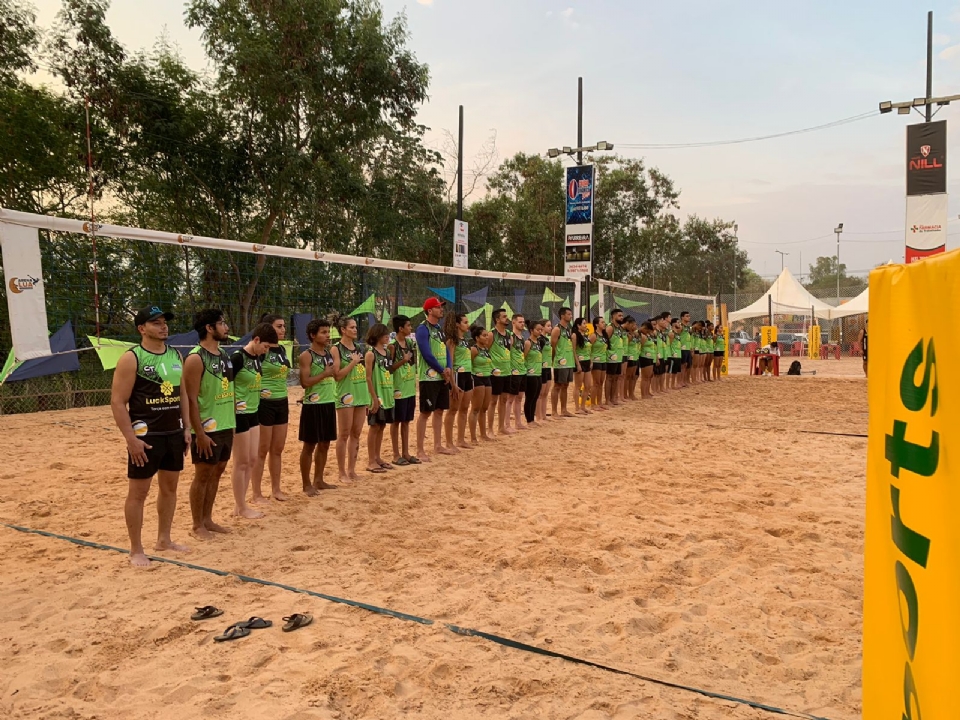 Campeonato de vlei de praia em Cuiab rene mais de 70 duplas de trs estados do Brasil; veja fotos
