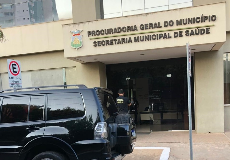 Sade de Cuiab, ex-secretrio e empresas so alvos de operao da Polcia Federal