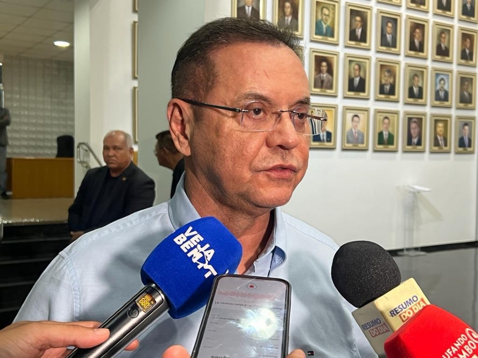 Botelho nega que tenha proibido participao de aliados em agenda com Bolsonaro na capital