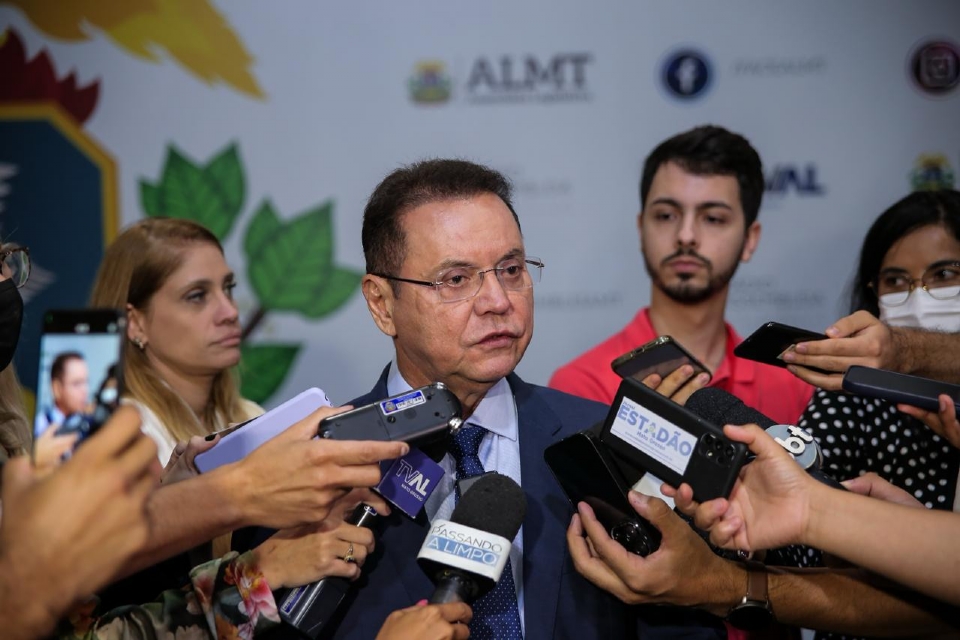 Buscando musculatura em MT, presidente nacional do PSDB refora convite a Botelho