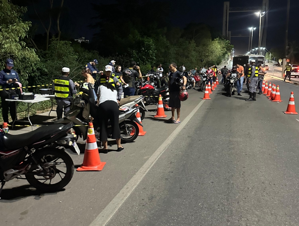 Mais de 50 motocicletas so removidas durante blitz da Lei Seca em Vrzea Grande