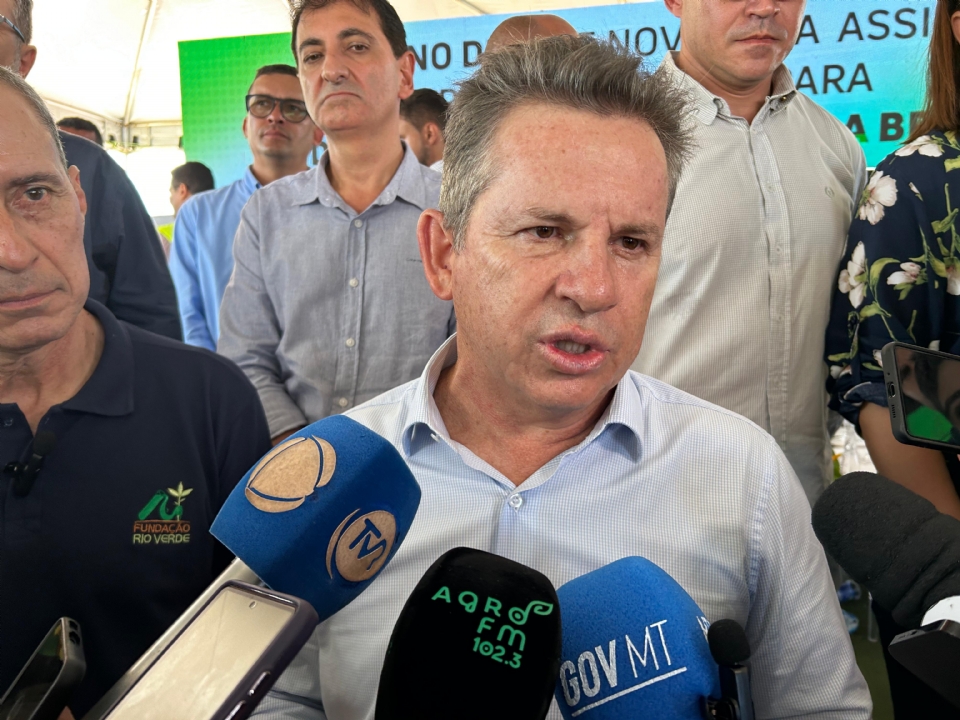 Mauro garante fidelidade a prefeitos que apoiaram sua reeleio e diz que ainda avalia projeto de Dilmar em Sinop