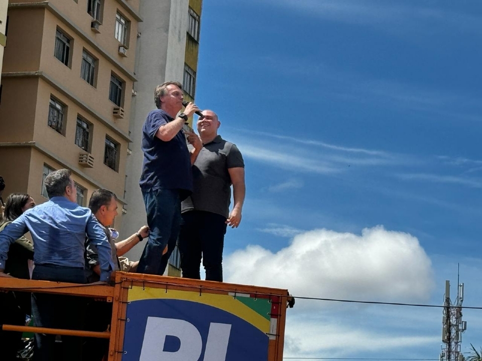 Ablio no v 'maldade' em piada de Bolsonaro sobre seu peso e promete emagrecer para campanha