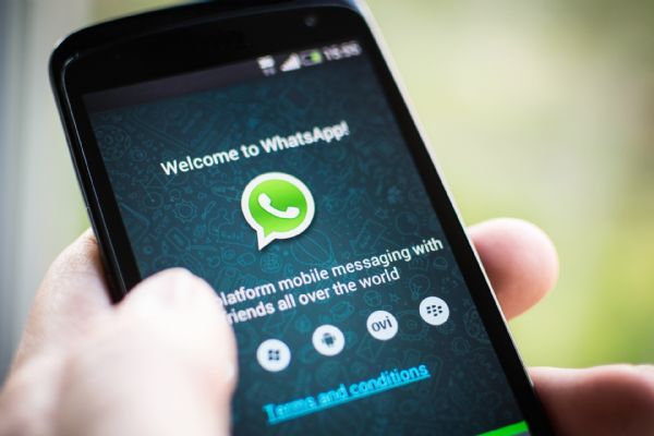 Novos golpes se espalham pelo WhatsApp e prejudicam usurios; delegado faz recomendaes