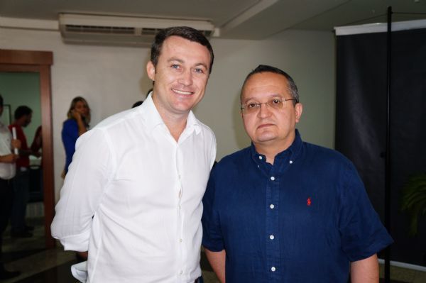 Ederson Xuxu Dal Molin, candidato a deputado federal pelo PDT, com o candidato a governador Pedro Taques
