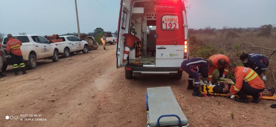 Homem de 35 anos morre aps capotamento de caminhonete na rodovia Transpantaneira