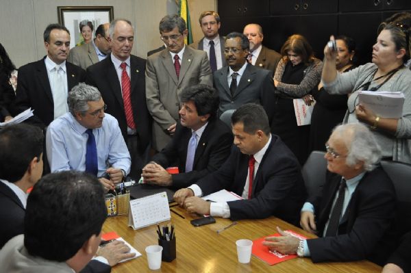 Negociao com o ministro Alexandre Padilha