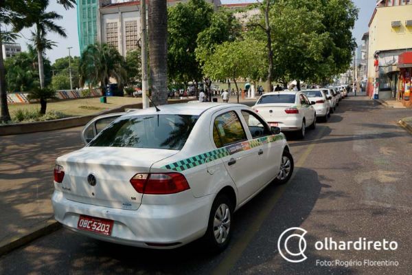 Taxistas comeam a se mobilizar para evitar chegada do Uber em Cuiab