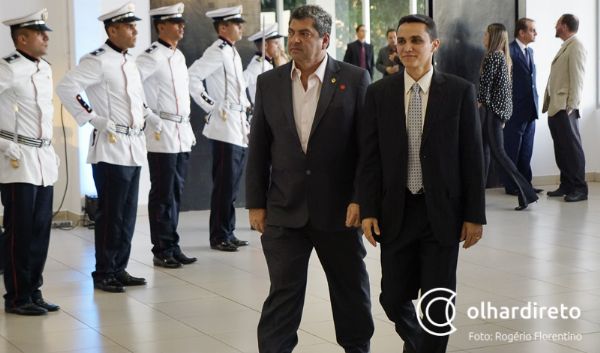 Guilherme Maluf fica na chefia do Poder Executivo at a prxima quarta-feira (27).