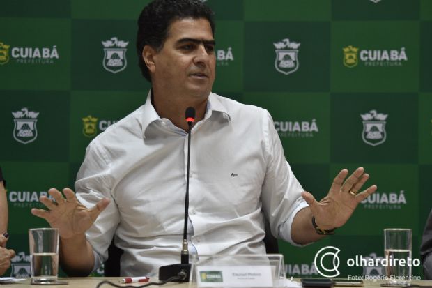 Emanuel Pinheiro nomeia vice-prefeito cassado e ex-secretrio de Silval; veja lista com mais de 170 nomes