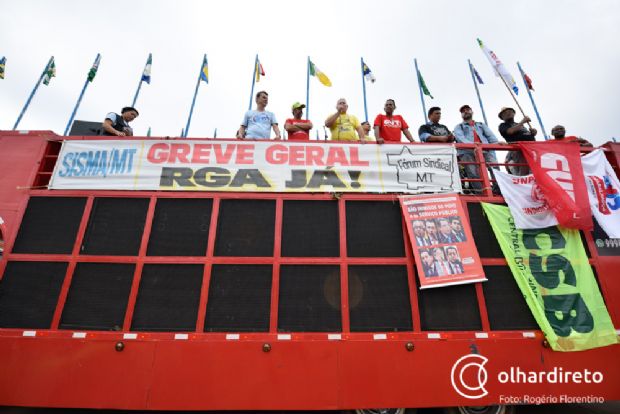 Servidores estaduais no aceitam parcelamento de RGA, apresentam contraproposta e ameaam greve