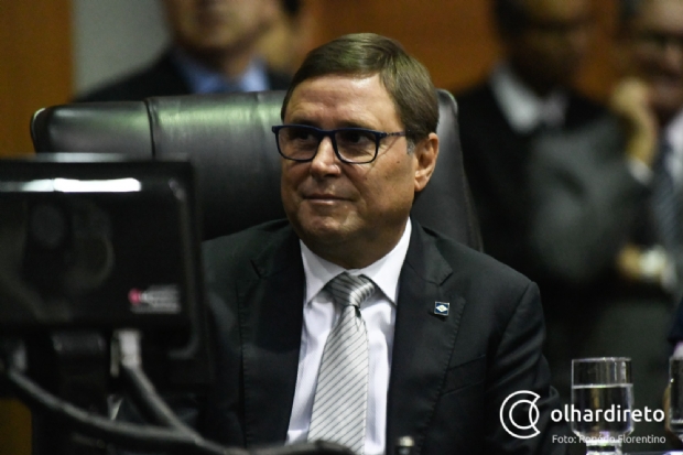 Representando governador, Carvalho agradece parceria com deputados e pede empenho em 2020