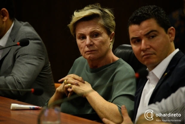 Buzzetti rejeita ser suplente de escolhida por Bolsonaro por discordar de articulao impositiva