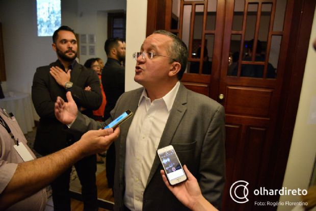Taques afirma que Orlando Perri deve denunciar formalmente autor de ameaa