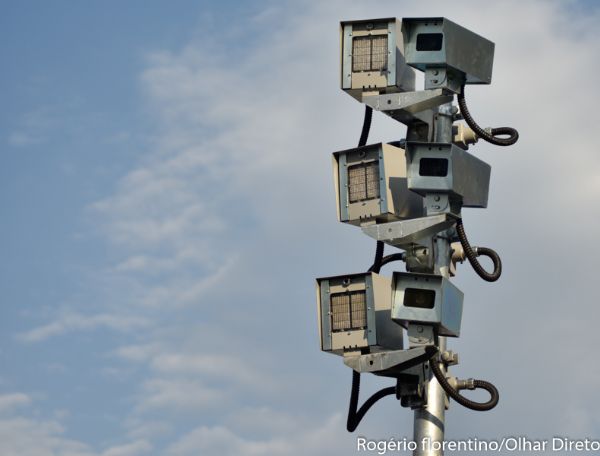 Prefeitura ir instalar mais 23 radares em Cuiab; 180 mil motoristas foram multados por excesso de velocidade
