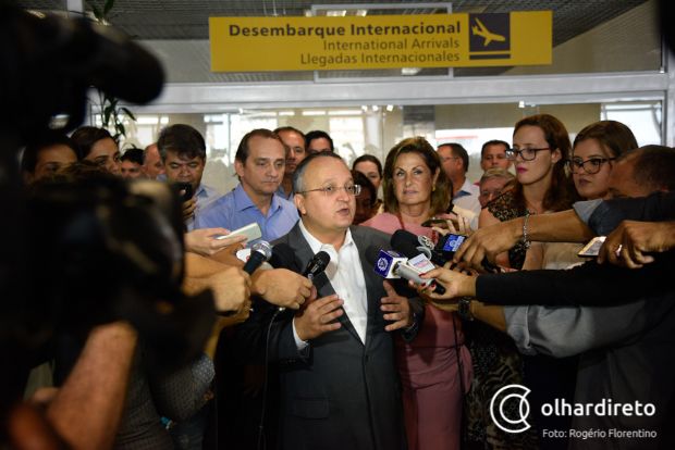 Taques se reunir novamente com Executiva do PSDB para decidir sobre permanncia na base de Temer