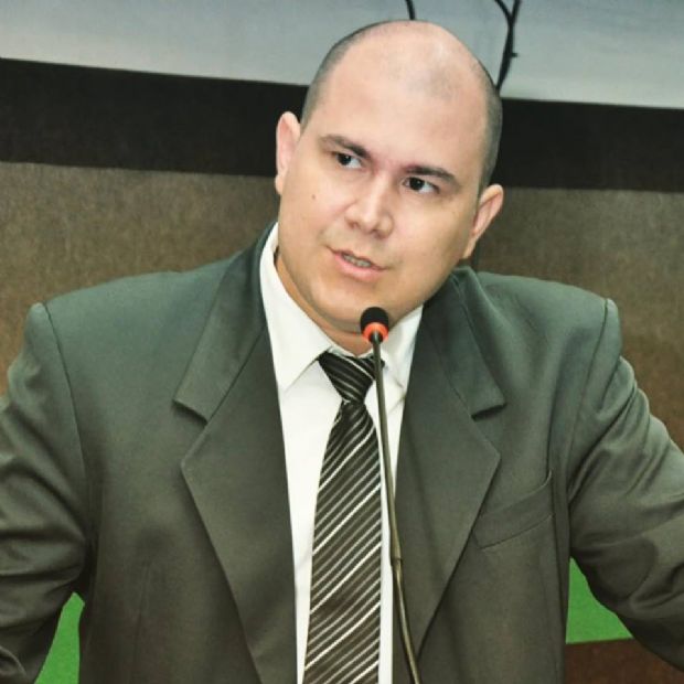 Vereador nega populismo, se considera vtima de tratamento pejorativo na Cmara de Cuiab e cobra colegas na tribuna