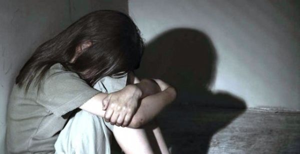 Polcia investiga possvel estupro de menina de 2 anos em creche