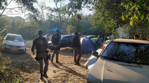 Polcia Militar fecha acampamento com cerca de 200 pessoas no rio Teles Pires; veja fotos