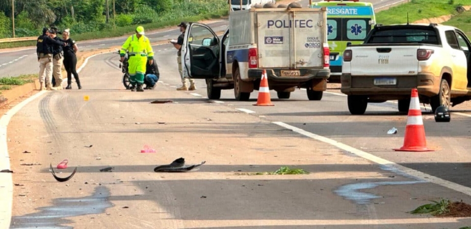 Motociclista morre aps bater de frente com Fiat Strada na BR-163