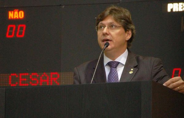CPI da Sonegao aprova convocao do ex-deputado Alexandre Csar para depor