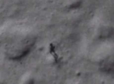 Nasa diz que imagem de aliengena na Lua  um arranho