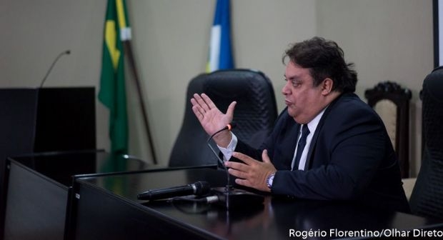 Advogados de Fabris e Bezerra contestam impugnao e garantem registro de candidatura