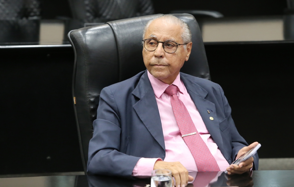 Aps plano de comandar PRD ir por 'gua abaixo', Jlio afirma que permanece no Unio Brasil