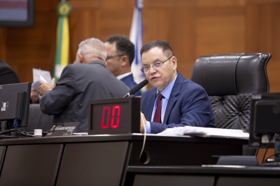 Botelho defende que estado possa legislar sobre no destruio de maquinrios apreendidos