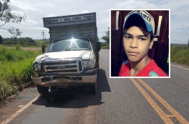 Motociclista de 19 anos morre ao colidir em caminhonete