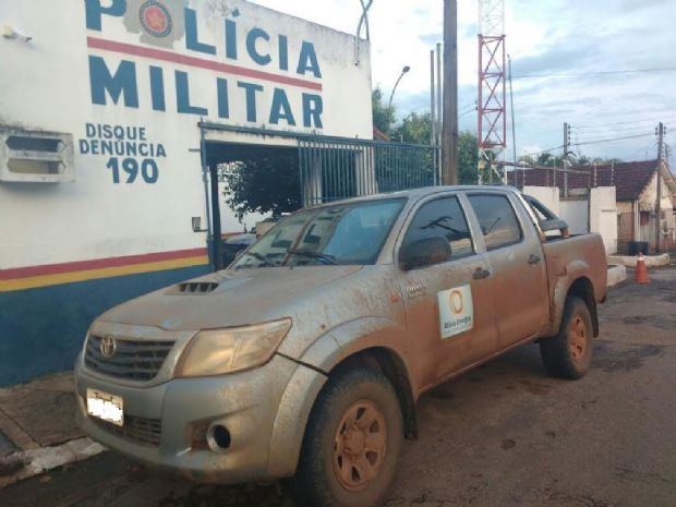 Polcia Militar prende um homem e recupera Hillux avaliada em R$ 110 mil