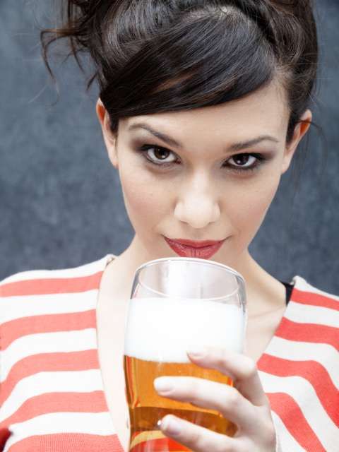 Cerveja ajuda corao e no d barriga, dizem cientistas