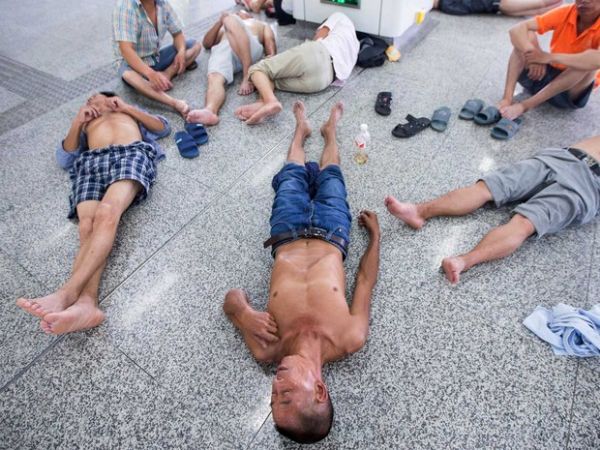 China emite alerta por onda de calor que j causou 19 mortes