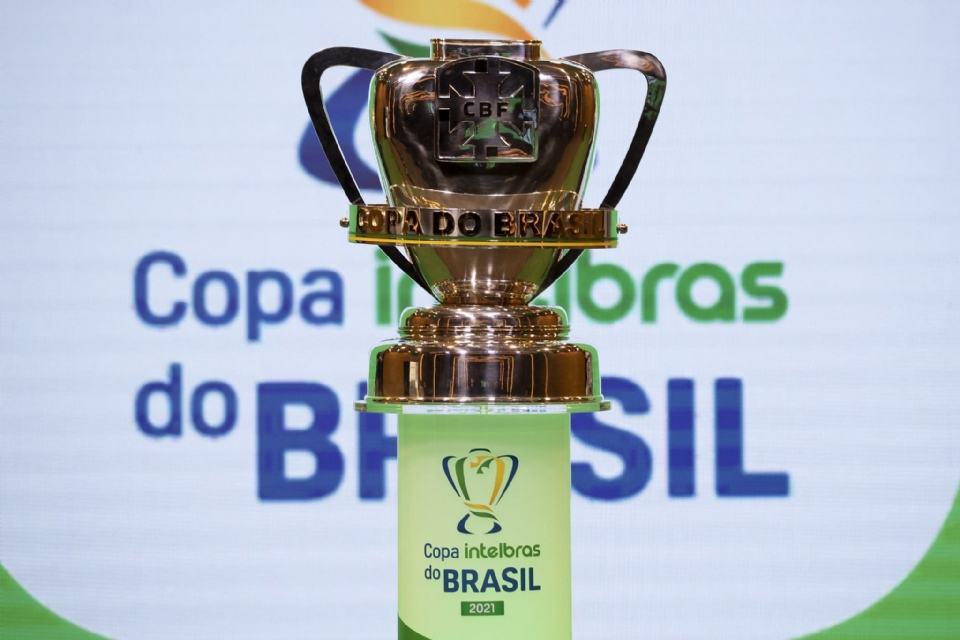 Dourado se classifica pela dcima segunda vez consecutiva para a Copa Brasil