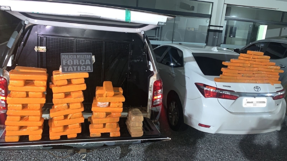 Integrantes de faco so presos transportando 104 tabletes de maconha e cocana