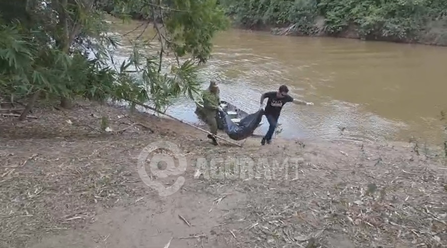 Corpo de jovem  encontrado com mos e ps amarrados e boiando em rio de MT