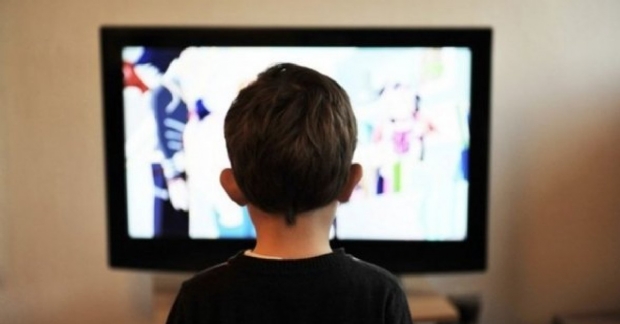 Prefeitura pesquisa acesso  educao  distncia e estuda implantar aulas pela televiso