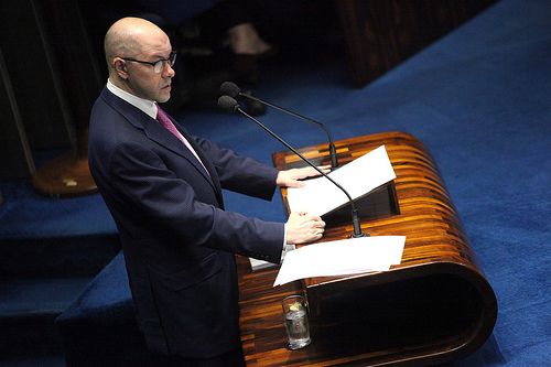 Taques: de aliado a algoz de colega; faxina tica continua no parlamento?