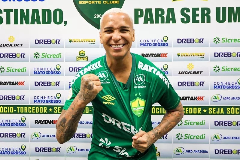 Deyverson admite no estar 100% fisicamente e deve estrear s em partida na Arena Pantanal