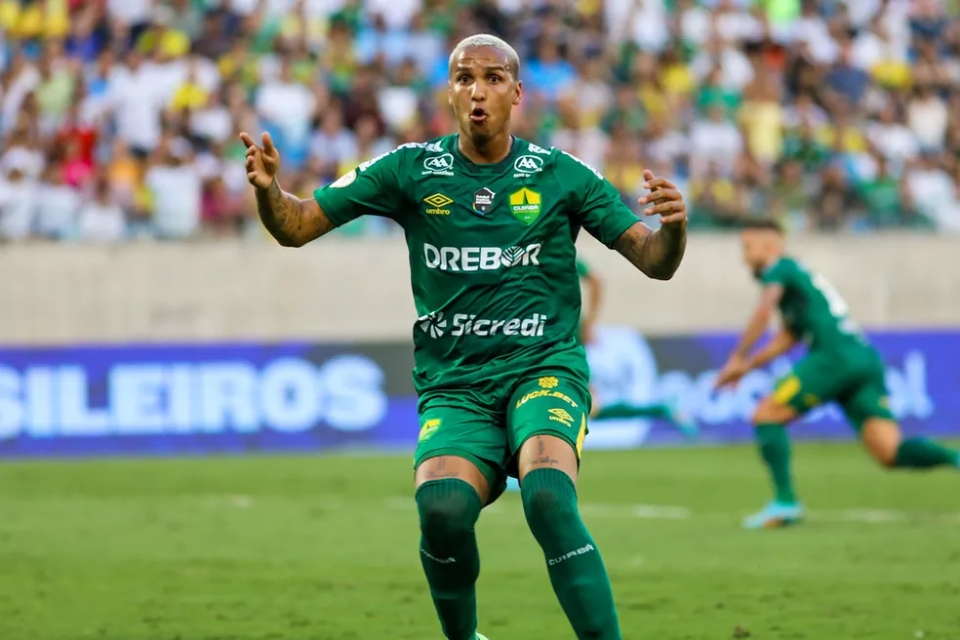 Em busca do tricampeonato, Cuiab estreia na Copa Verde com goleada sobre o Ceilndia