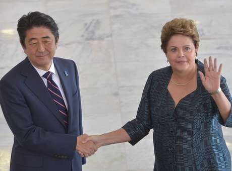 Dilma recebe primeiro-ministro do Japo em Braslia